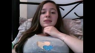 Nena Caliente Muestra Sus Tetas Grandes y Vagina