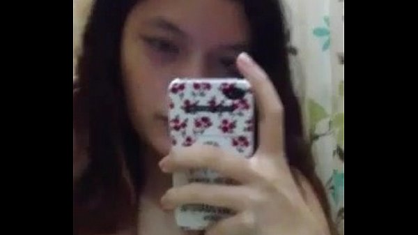 Nena Tetona Caliente Masturbándose En Snapchat